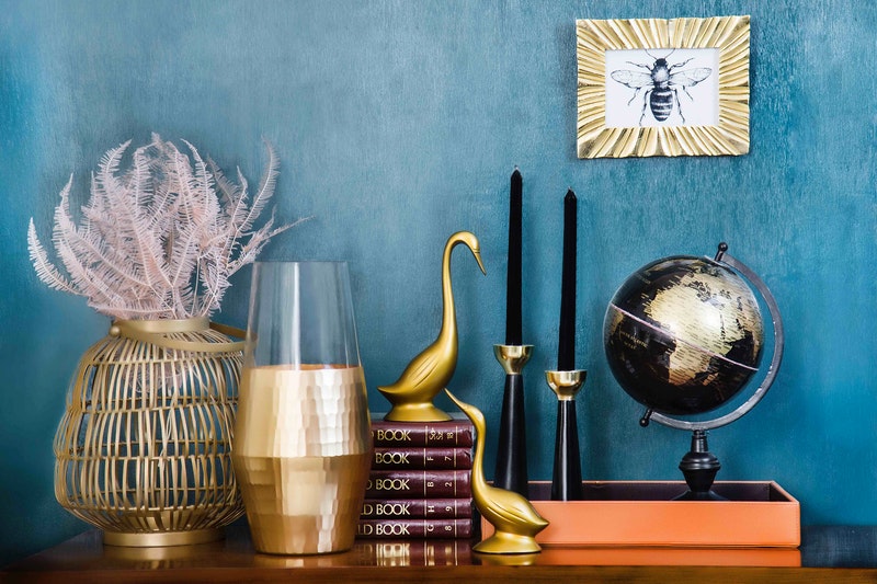 Top 35 Profitable Reselling Business Ideas In 2023 [Updated List]